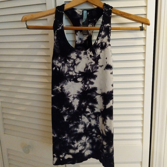 XS/S Ribbed Tie Dye Racerback - Picture 3 of 7
